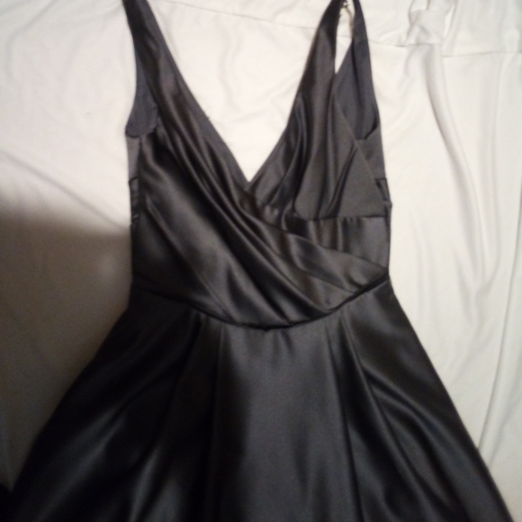 Davids Bridal Versa Size 2 Pewter Prom Bridesmaid - Picture 4 of 7